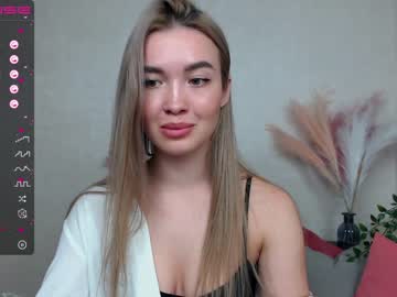 girl Huge Tit Cam with yourvirusqueen