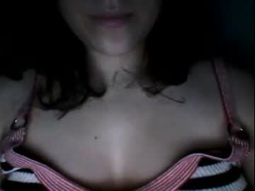 girl Huge Tit Cam with little_anef