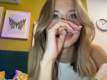 girl Huge Tit Cam with silk_angell