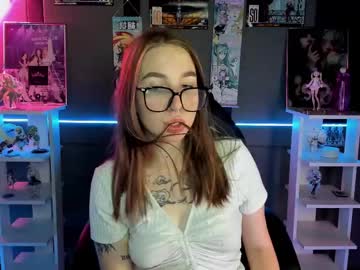 girl Huge Tit Cam with makima_ivy