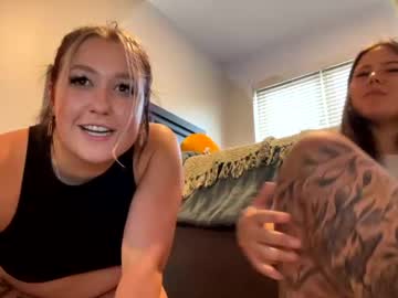 girl Huge Tit Cam with tatted_and_bratted