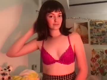 girl Huge Tit Cam with eroticemz
