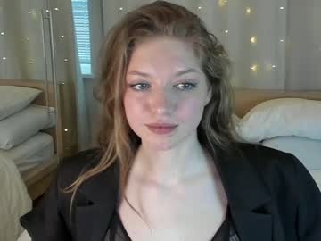 girl Huge Tit Cam with lizzylipsss