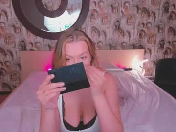 girl Huge Tit Cam with hollyylee