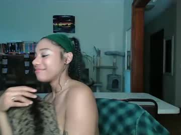 girl Huge Tit Cam with goddesstinaruiz
