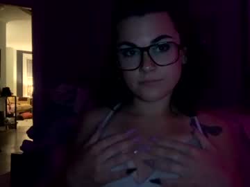 girl Huge Tit Cam with lilylikesthat