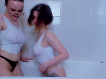 girl Huge Tit Cam with erica_hilton