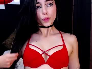 girl Huge Tit Cam with hollyxx_