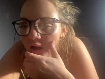 girl Huge Tit Cam with snackonsophie