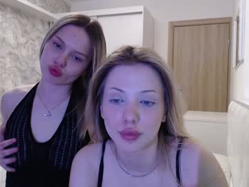 couple Huge Tit Cam with alice_nika