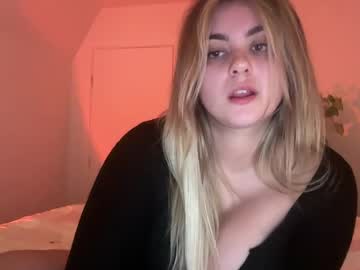 girl Huge Tit Cam with lovelyluna99