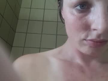 girl Huge Tit Cam with lalafreqs