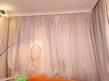 girl Huge Tit Cam with angellshy