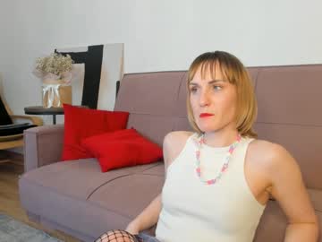 girl Huge Tit Cam with ida_owen