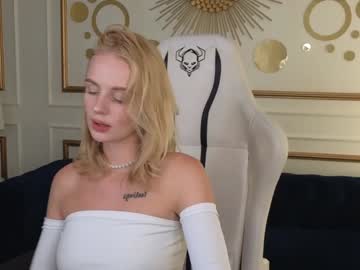 girl Huge Tit Cam with alina_054_