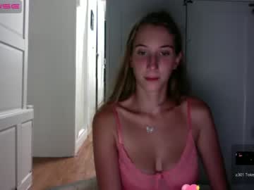 girl Huge Tit Cam with prinkleberry
