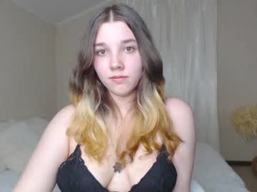 girl Huge Tit Cam with kitty1_kitty