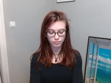 girl Huge Tit Cam with kate_lisa