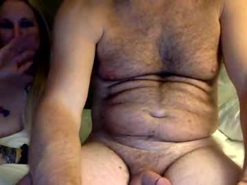 couple Huge Tit Cam with bisonbar