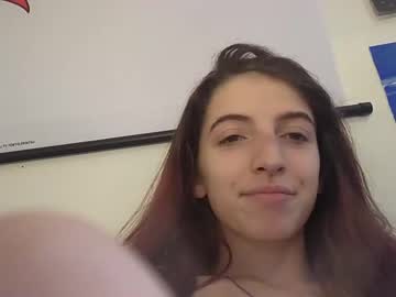 girl Huge Tit Cam with firebenderbaby02