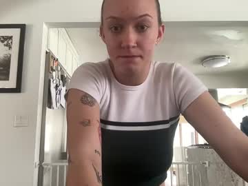 girl Huge Tit Cam with carlyy13