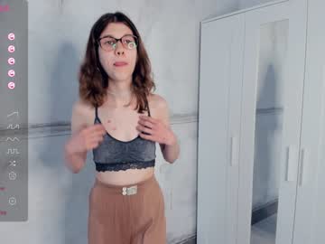 girl Huge Tit Cam with maureenbruster